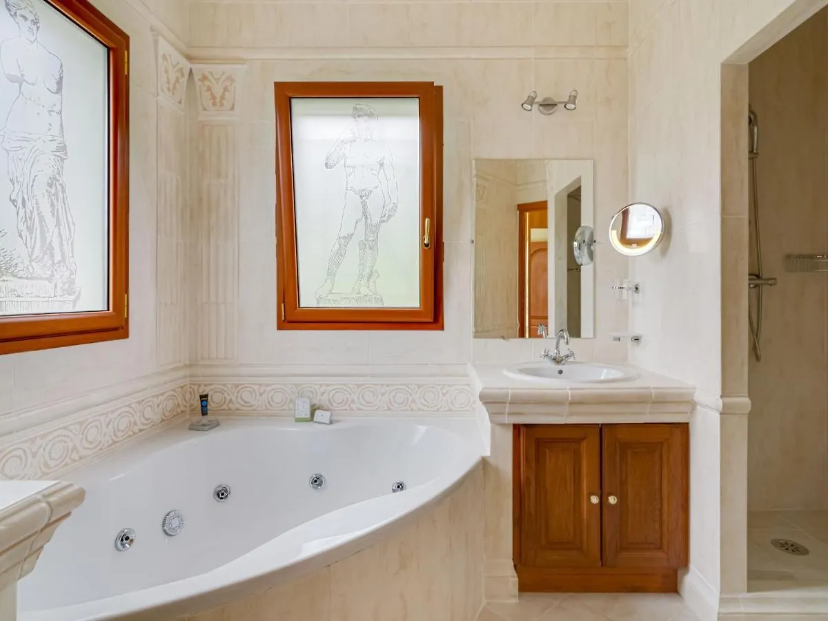 Villa Caliopa By Interhome Grasse