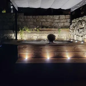 Les De L'oliveraie De Virevent Lodge
